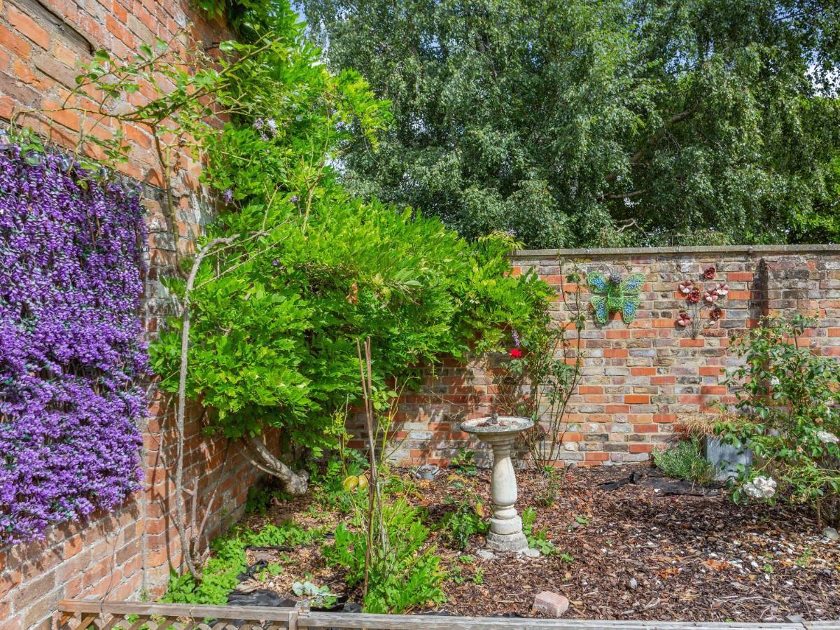Appartamento Wards Court 2 Gloucester Esterno foto