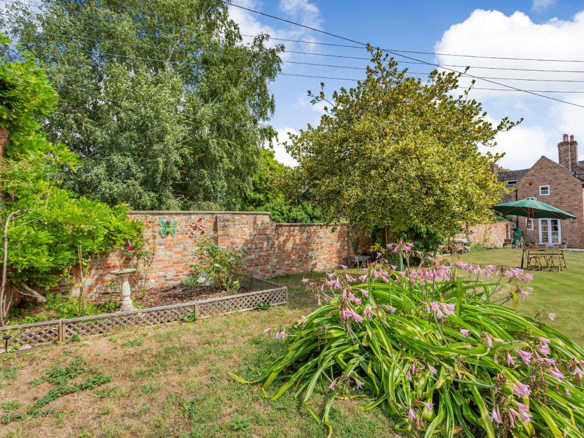 Appartamento Wards Court 2 Gloucester Esterno foto